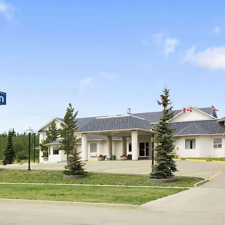 Days Inn By Wyndham Hinton Luaran gambar