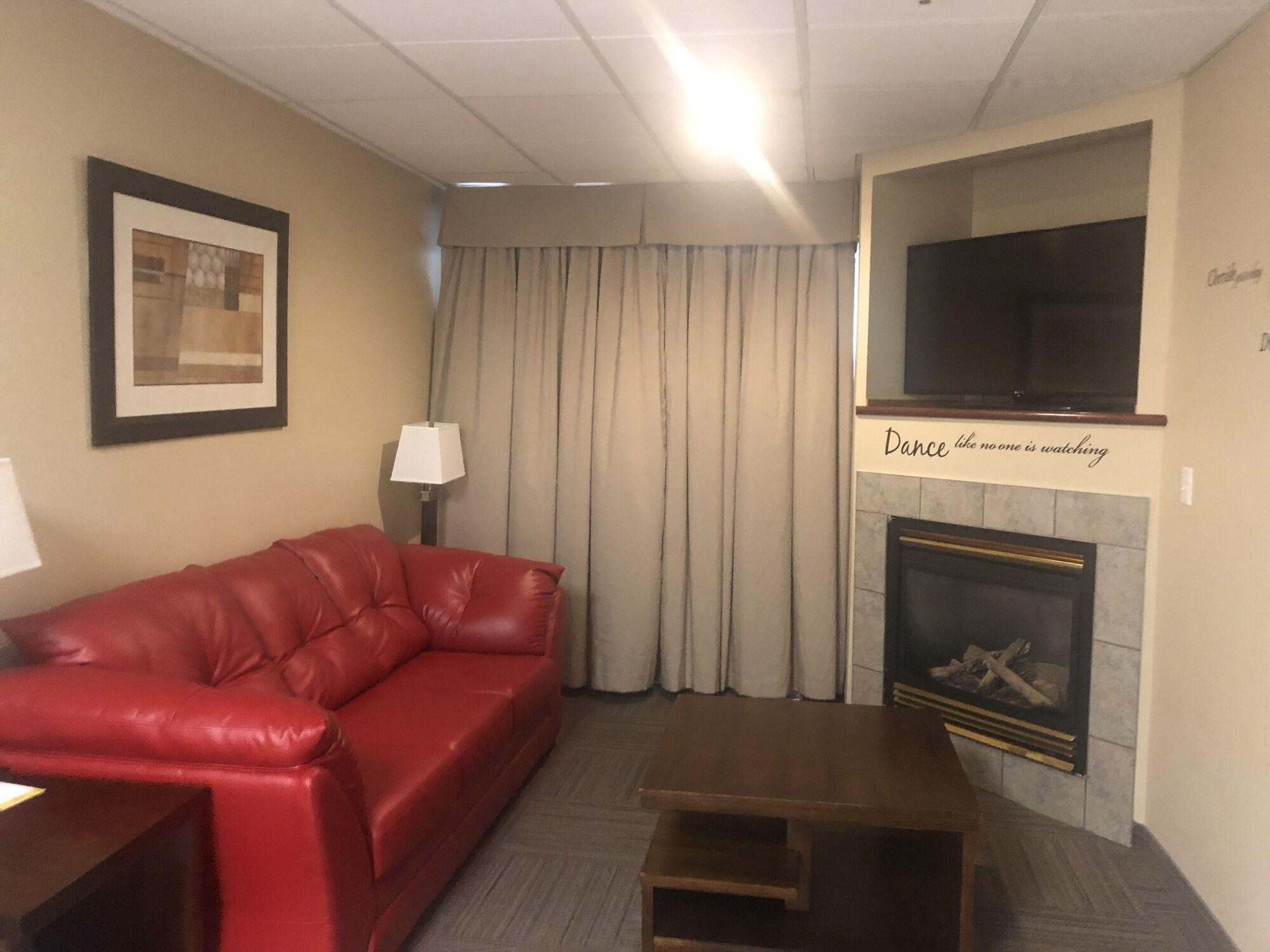 Days Inn By Wyndham Hinton Luaran gambar